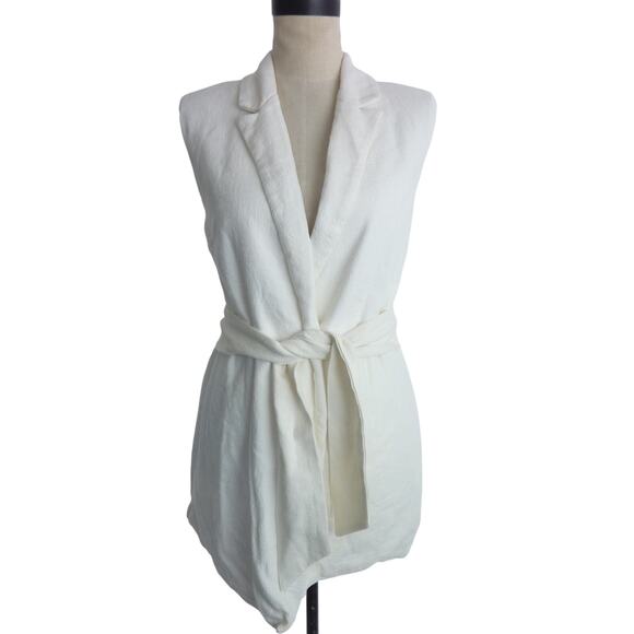 NWT Rumer Ayla Wrap Vest Size S White - Picture 1 of 7